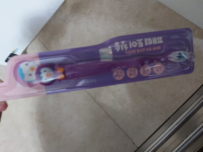 老司机介绍啵乐乐啵乐乐贝蒂儿童牙刷婴儿口腔清洁怎么样评测质量值得买吗？