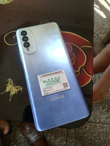 问下对比荣耀x10与荣耀x20se有什么区别？应该怎么样选择？