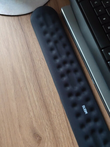 【使用心得】说下 BUBMMHST 键盘手托 这款 鼠标垫 质量怎么样？评测效果不理想？