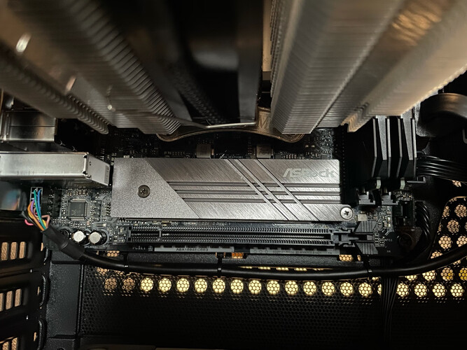 商家爆料华擎a520m-itx与x300哪个好？评测解读该怎么选