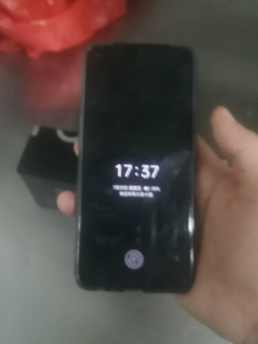 质量评测「功能解读」真我和vivo哪个好，谁是性价比之王？