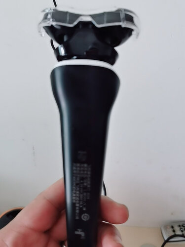 入手区别飞利浦剃须刀s526与s626的区别？对比哪款性价比更高？