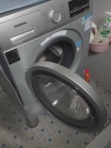 【在线等】西门子洗衣机wg42a2z01w和wg42a2z81w区别哪款更好？评测解读该怎么选