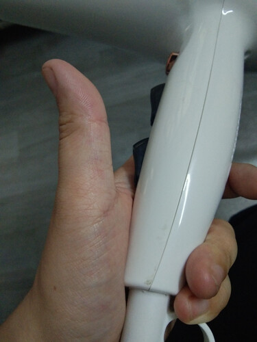 达人爆料康夫吹风机KF3098和3096哪款更适合？深度剖析功能区别