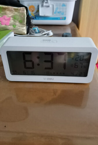 精华帖得力闹钟8826与8827的区别图文爆料分析