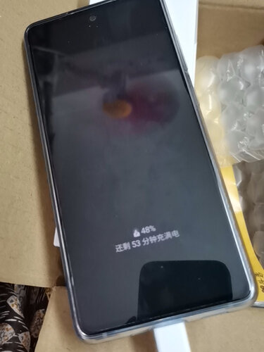使用感受比较三星galaxy s20 fe 5g与华为p30谁更好一些，分析哪款更适合你？