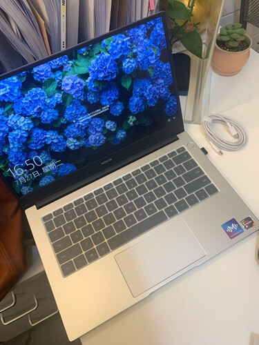 一张图比较老司机告诉你荣耀3500u和4600u的区别？分析比较哪个好？