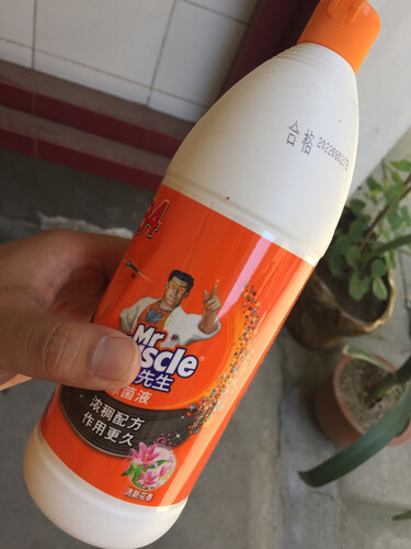 点明区别威猛先生84除菌液能清洗瓷盆瓷杯和不锈钢餐具吗，分析比较哪个好！