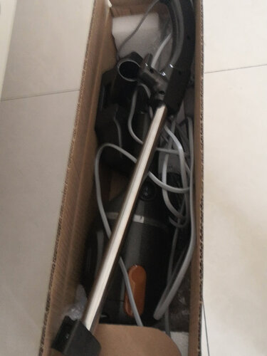 经验解析德尔玛dx115c和美的sc861a吸尘器对比?哪个更合适