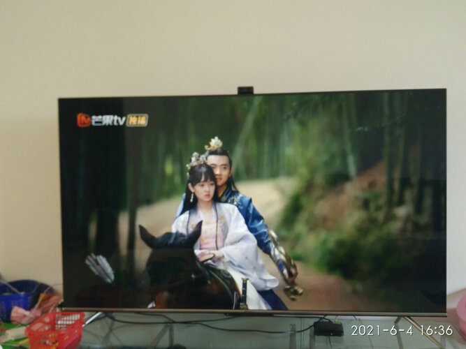 对比下海信65j70和索尼9500h哪个好？哪款更受欢迎！