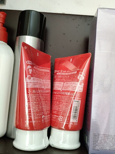 【评测报告】石泽研究所洗面奶 这款洁面质量怎么样不好？拆箱分析各项指标解读！
