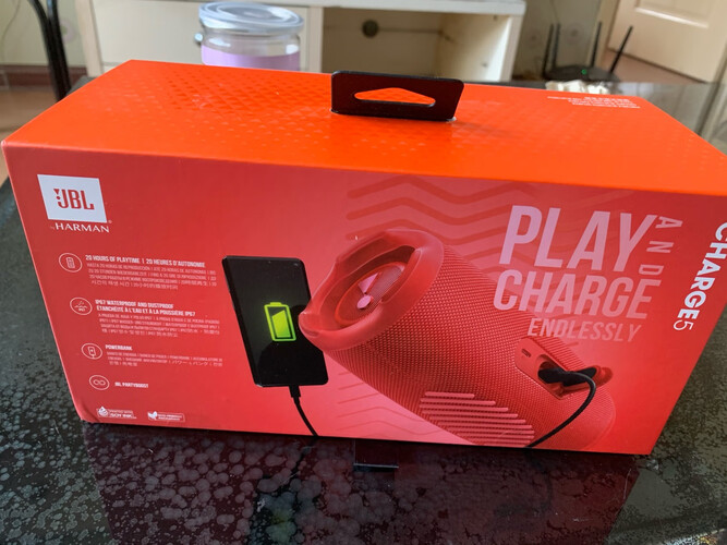 用后体验分享jblcharge5和4  哪个更好用？评测解读该怎么选