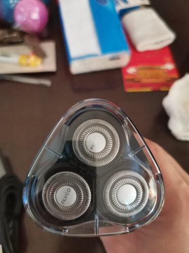 差评太多飞科剃须刀fs927和fs903区别有什么不同哪款性价比更好
