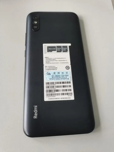 达人爆料小米手机和redmi手机有什么区别？评测性价比高吗