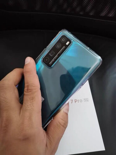 比较：华为nova7pro5g与OPPOFAIDX那个好，买前必看报告？