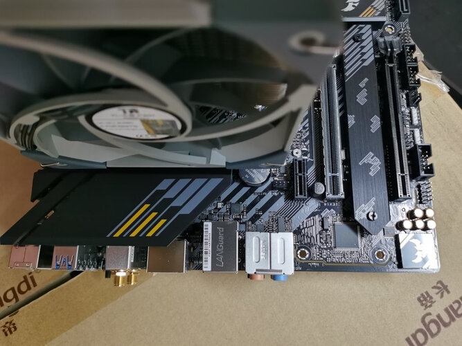 「入手必知」主板华硕TUFGAMINGB550M-PLUS评测报告怎么样？质量不靠谱？