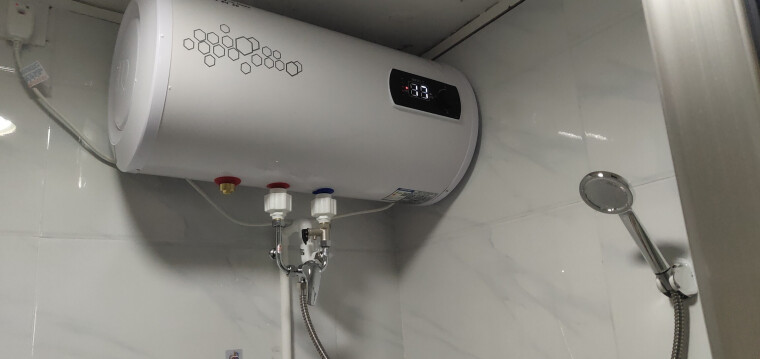 「实情必读」斯科邦R606-40L电热水器评测报告怎么样？质量不靠谱？