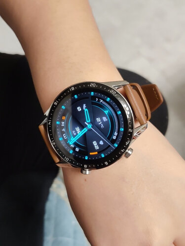 人气博主评价华为手表新款watch gt2和pro区别  哪个更好用？只选对的不选贵的