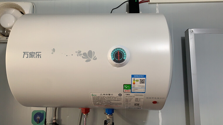 【商家爆料】万家乐D60-FD1 评测质量怎么样？购买电热水器一定要注意的细节？