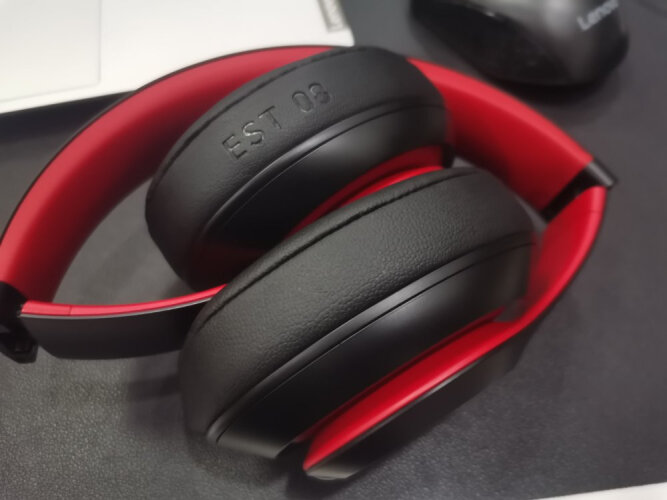 用后实情讲解beats studio3和wireless的区别？评测比较哪款好