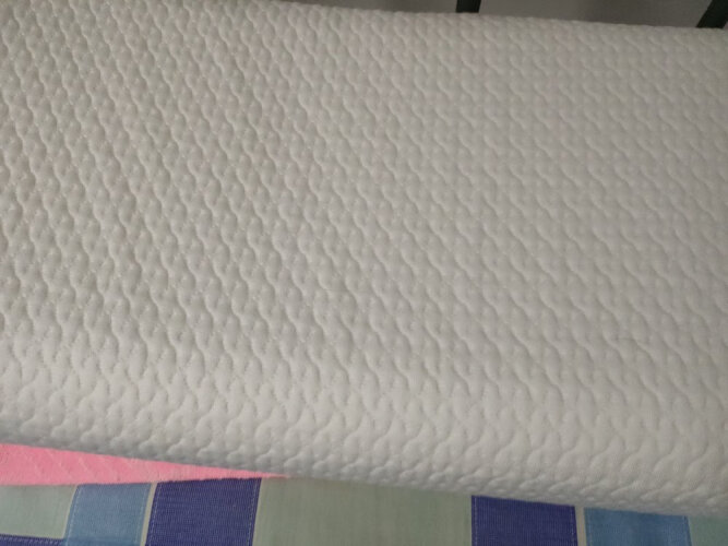 【真相吐槽】乳胶枕 明星 京东京造斯里兰卡乳胶枕颗粒 质量怎么样？来看看图文评测！