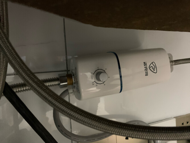 【在线等】求助大家 诺克司DST-A3-5.5T 质量好吗？电热水器 怎么样挑选适合自己的？