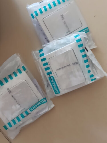 【深度评测】西门子5UB02001CC1 质量好不好怎么样？买开关插座 应该注意哪些方面细节！