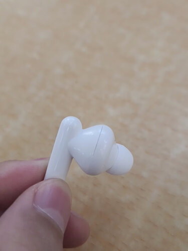 「一定要知道」联想lp1与air pod3充电仓一样大吗？对比哪款性价比更高