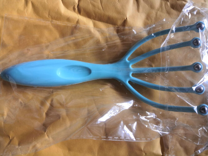 【入手体验】盛世泰堡八爪鱼头部按摩器 创意家居 质量怎么样？上手讲真相？ 评测分析好吗？