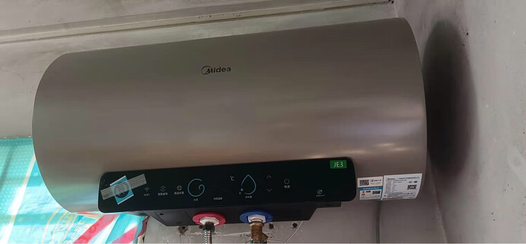 「用过的说下」美的f6021-ja1(hey)和F6021v3c有什么不同？评测哪一款功能更强大