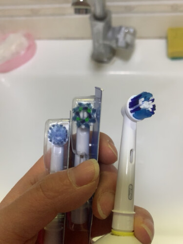 【大爆内幕】电动牙刷头不推荐 欧乐BEB50-3多角度型 3支装 ？质量怎么样？评测真的很坑吗?