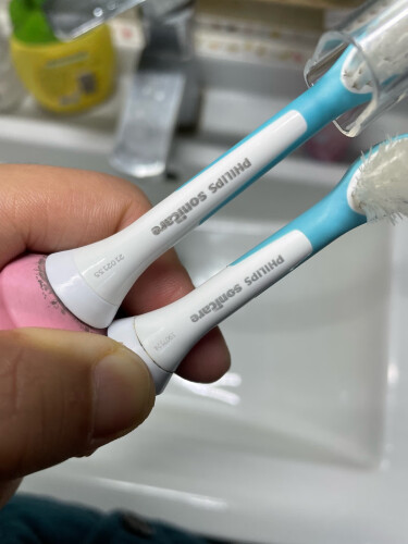 「入手体验」飞利浦电动牙刷头c1和c2有什么区别？分析哪款更适合你