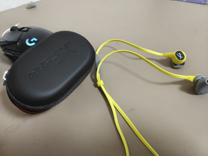 【口碑评测】游戏耳机真实使用感受曝光，HYPERX云雀 质量怎么样？究竟合不合格