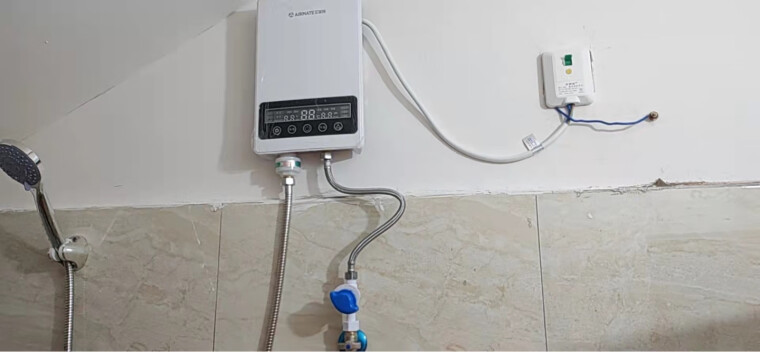 「实情反馈」艾美特EH7532-A01电热水器质量评测怎么样好不好用？