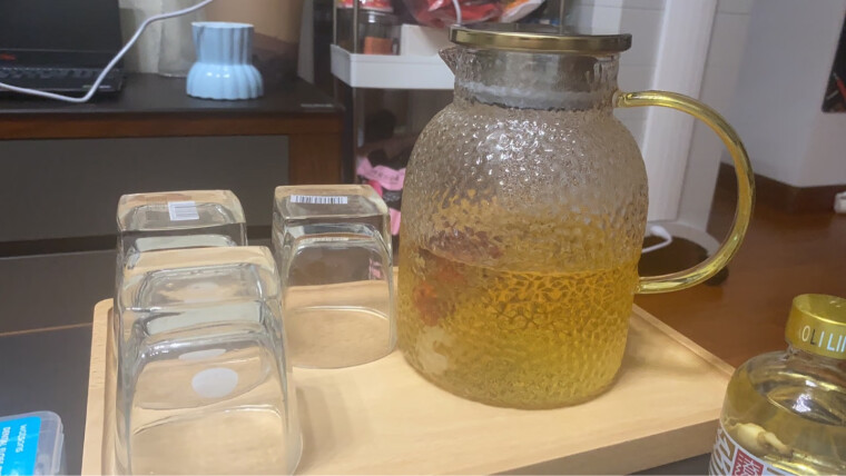 达人分享玻璃杯忆壶茶1.8L锤纹凉水壶功能评测结果，看看买家怎么样评价的