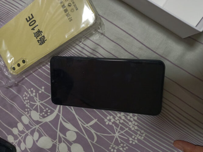 达人分享华为华为畅享20e和荣耀play5t哪个好？评测解读该怎么选