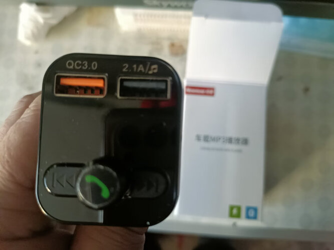 【已开箱】纽曼s-11和纽曼s-11QC3.0的区别？对比哪款性价比更高