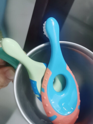 婴儿口腔清洁使用一个月后分享Jordan牙刷6-9岁儿童双支装怎么样的质量，评测为什么这样？
