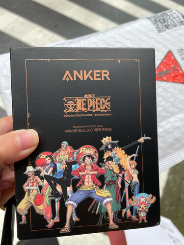 【最新测评】移动电源 入手不后悔系列！开箱看 ANKERA95136C1 质量怎么样？