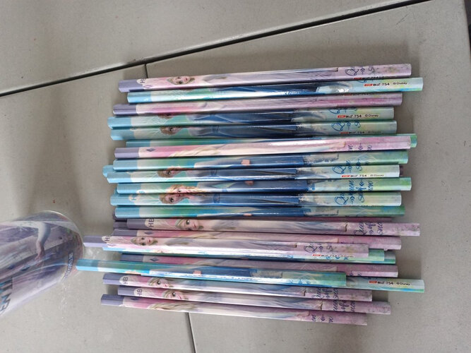 【评测报告】迪士尼E0263F 这款笔类质量怎么样不好？拆箱分析各项指标解读！