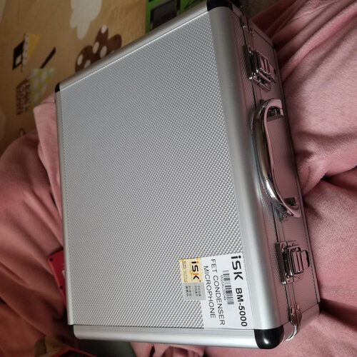 【买家后悔】iskbm-5000和得胜k820比较？深度剖析功能区别