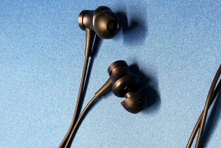 【商家解读】购买耳机/耳麦要注意哪些细节？评测小米小米活塞耳机清新版黑色的质量好吗怎么样？