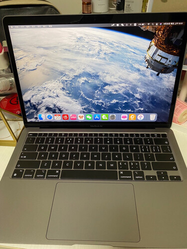 人气博主爆料2020苹果macbook air和pro区别  哪个更好用？只选对的不选贵的