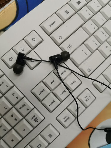 用后感受解析铁三角clr100bt和漫步者w300bt哪款更好？谁是性价比之王