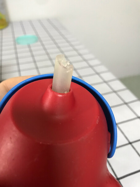 飞利浦新安怡水杯这个鸭嘴杯能改成奶瓶吗？
