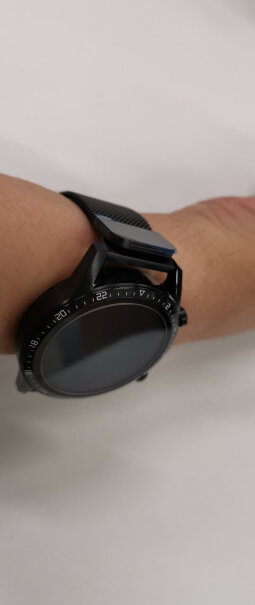 创意配件莜茉YOMO华为GT2手表表带42mm怎么样入手更具性价比！深度剖析功能区别？