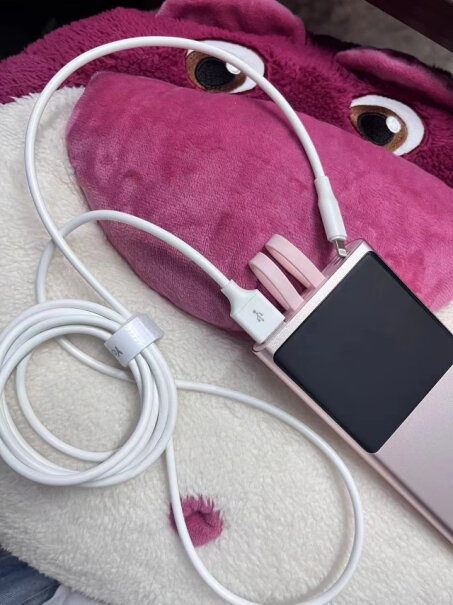 羽博（Yoobao） 苹果数据线手机充电线器快充适用iPhone14充电手机会发烫吗？