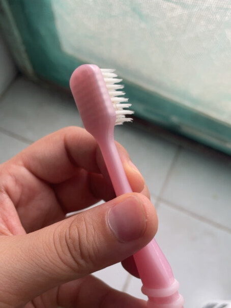 惠百施48孔纤羽宽头护牙釉支装牙刷情侣功能真的不好吗？图文评测！