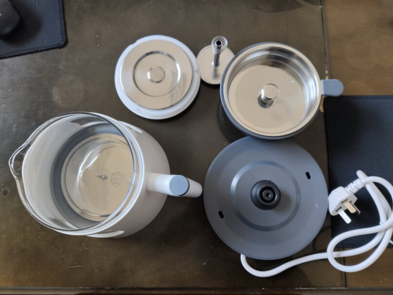生活元素养生壶迷你煮茶器茶滤与茶滤支架是活动的吗？