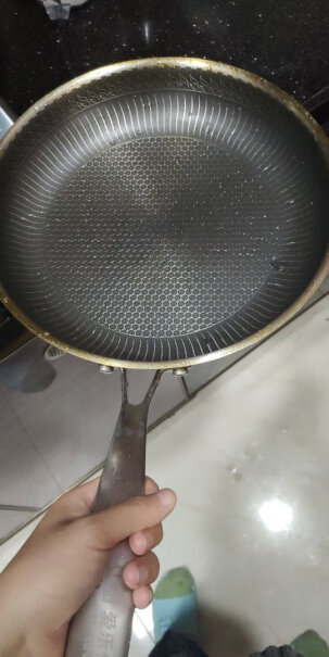 爱乐仕德国煎锅平底锅不粘锅可以用钢铲吗？